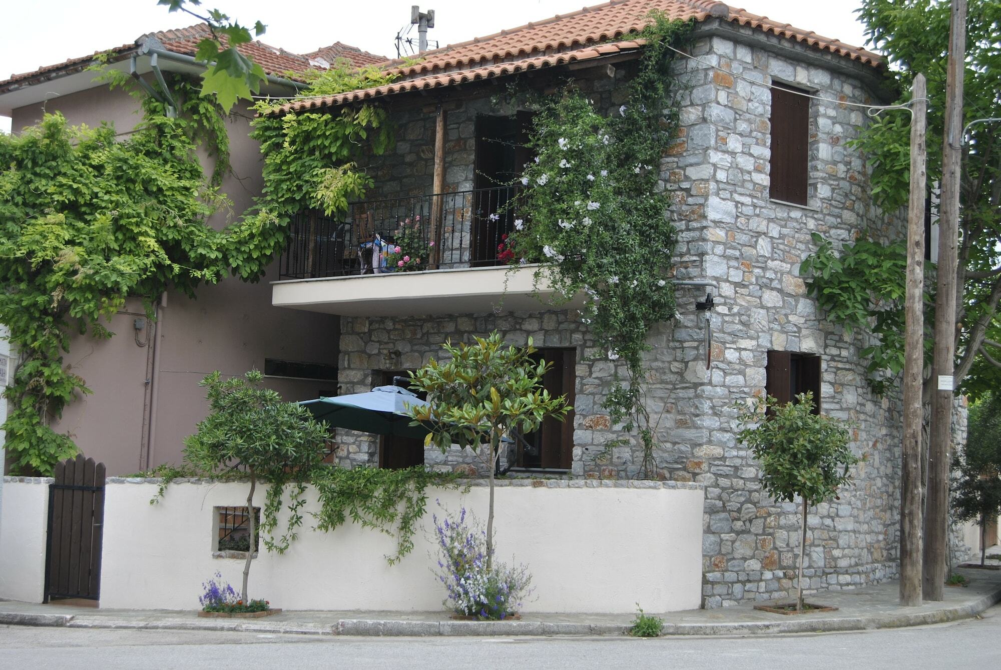 Guesthouse Machi Kato Gatzea Bagian luar foto